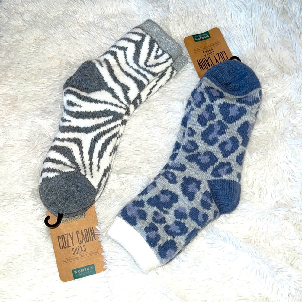 COZY CABIN SOCKS